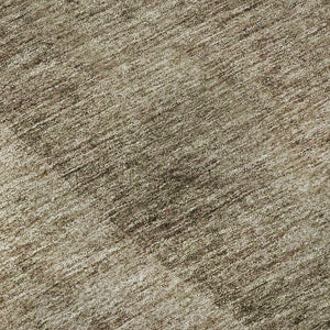 HomeRoots 8' Modern Abstract Brown, Beige & Blue Round Rug - Washable, UV Protected & Stain-Resistant Design! 656552