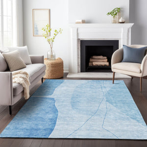 HomeRoots 5' Blue and Ivory Abstract Area Rug - Washable, UV Protected, Stain Resistant for High-Traffic Areas 656557
