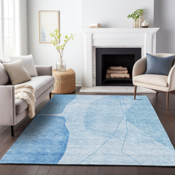 HomeRoots 5' Blue and Ivory Abstract Area Rug - Washable, UV Protected, Stain Resistant for High-Traffic Areas 656557