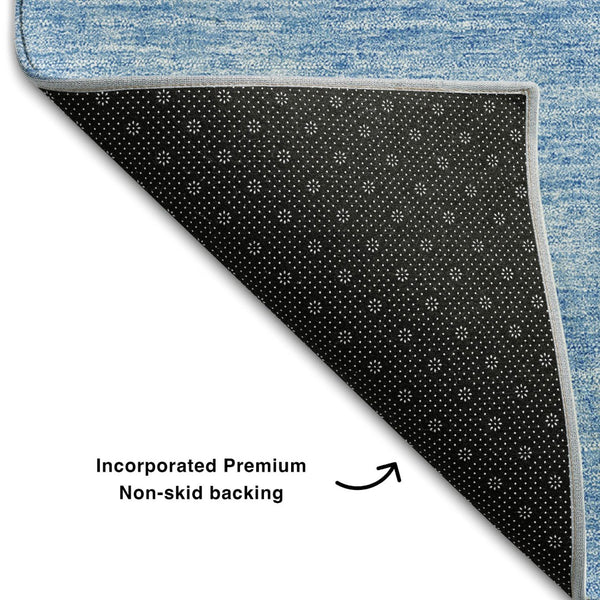 HomeRoots 5' Blue and Ivory Abstract Area Rug - Washable, UV Protected, Stain Resistant for High-Traffic Areas 656557