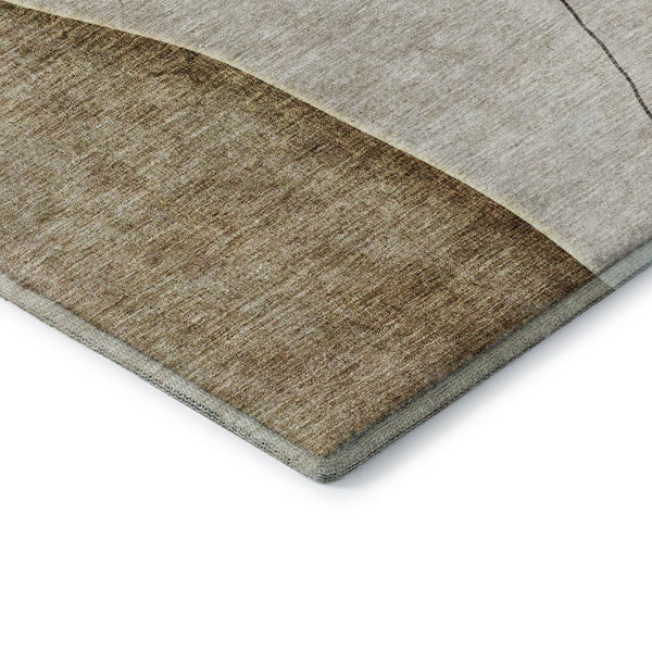 HomeRoots 8' X 10' Modern Abstract Washable Area Rug in Taupe & Gray – Durable, UV-Protected, Easy Care! 656589
