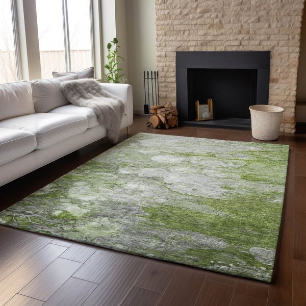 HomeRoots 5' Washable Area Rug in Olive Green, Ivory & Gray - Durable, Stain Resistant & UV Protected Design 656719