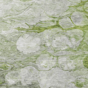 HomeRoots 5' Washable Area Rug in Olive Green, Ivory & Gray - Durable, Stain Resistant & UV Protected Design 656719