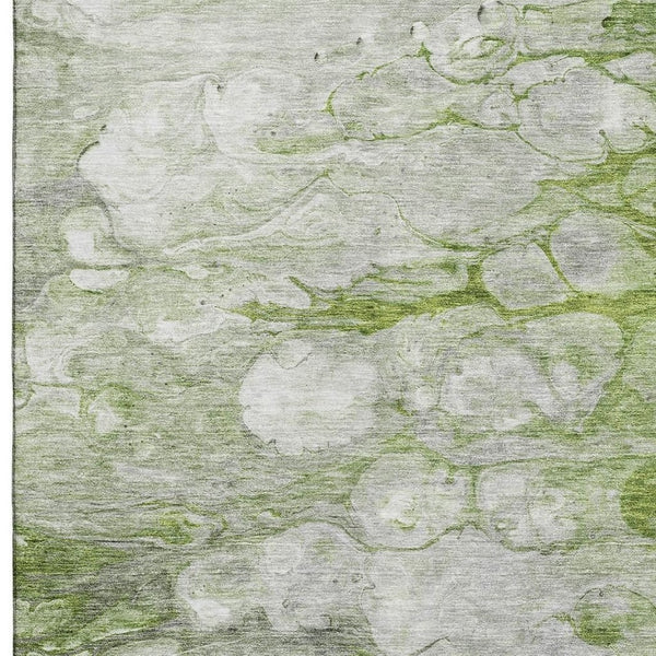 HomeRoots 5' Washable Area Rug in Olive Green, Ivory & Gray - Durable, Stain Resistant & UV Protected Design 656719