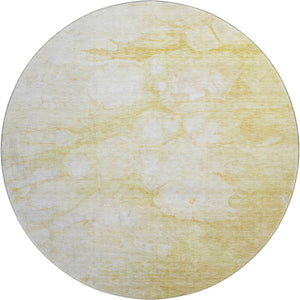 HomeRoots 8' Gold and Ivory Abstract Round Rug - Washable, UV-Protected, Stylish for High-Traffic Spaces 656762