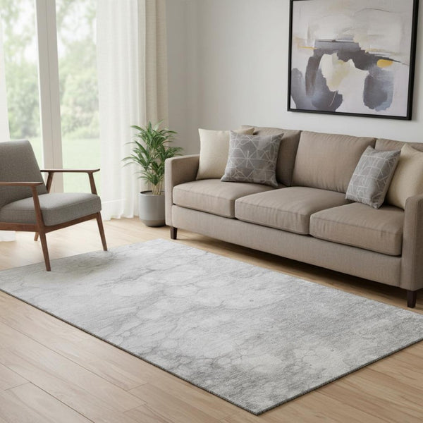 HomeRoots 5' X 8' Stylish Silver and Gray Abstract Area Rug - Washable, UV Protected, Durable for Busy Homes 656773