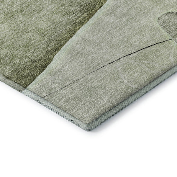 HomeRoots 8' Washable Round Rug in Artichoke Green, Gray & Ivory - UV Protected, Stain-Resistant Floral Design 656780