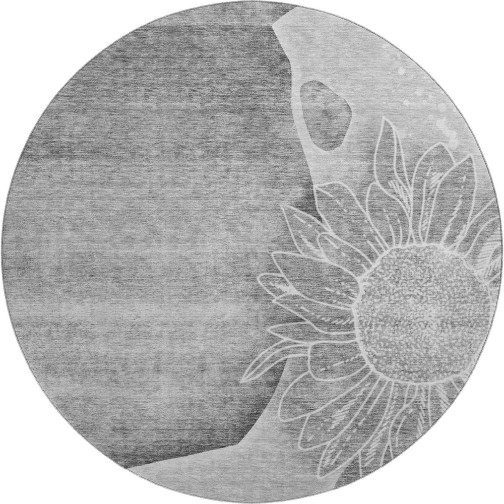 HomeRoots 8' Gray And Silver Floral Round Rug - Washable, UV Protected, Stain Resistant for Modern Spaces 656798
