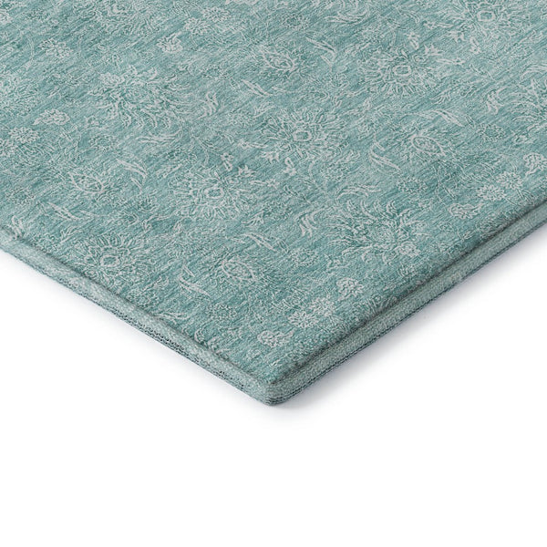HomeRoots 8' Aqua and Ivory Floral Round Rug - Washable, UV Protected, Durable Design for Homes with Kids & Pets 656870