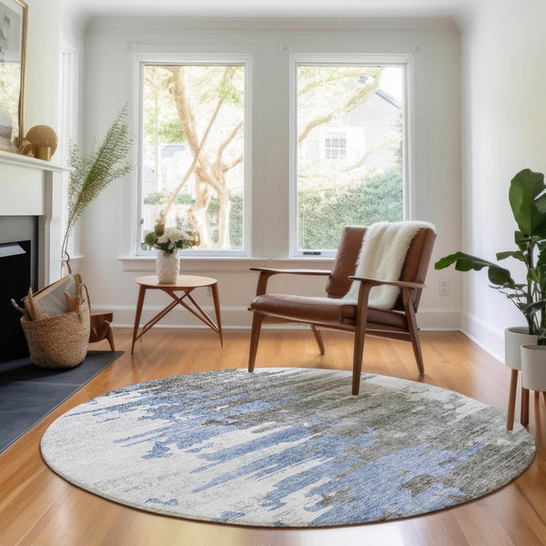 HomeRoots 8' Blue Gray and Ivory Abstract Washable Round Rug – Durable, Stain-Resistant with UV Protection 656930