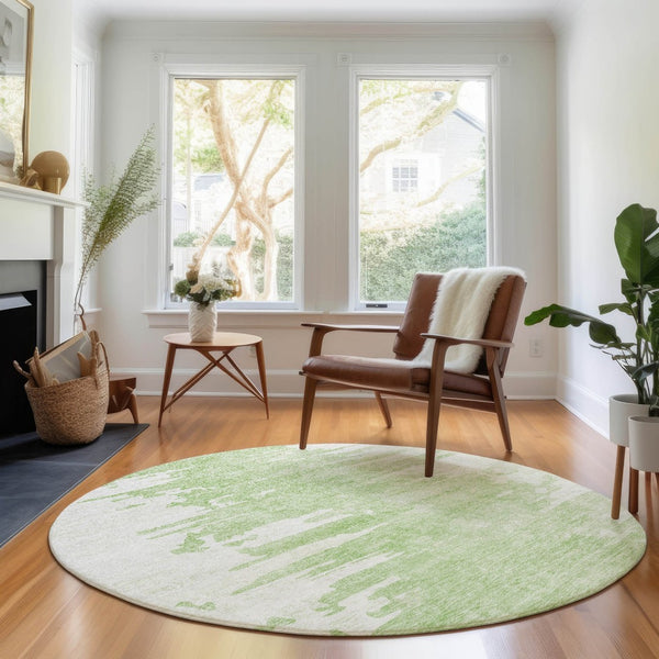 HomeRoots 8' Artichoke Green & Ivory Abstract Round Rug - Washable, UV-Protected, Stylish & Durable for Homes 656966