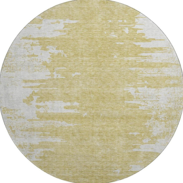 HomeRoots 8' Gold and Ivory Abstract Round Rug - Washable, UV-Protected, Stylish Solution for High-Traffic Areas 656972
