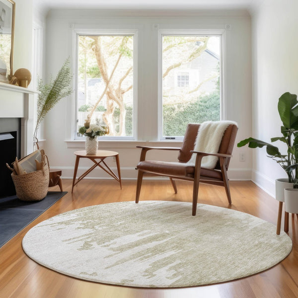 HomeRoots 8' Taupe and Ivory Abstract Round Rug - Durable, Washable, UV Protected for Modern Living Spaces 656996