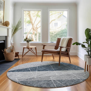 HomeRoots 8' Charcoal and Ivory Geometric Round Rug - Washable, UV Protected, Stain Resistant for Easy Care 657014