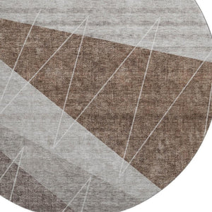 HomeRoots 8' Modern Geometric Round Rug in Gray, Brown & Ivory - Washable, UV Protected & Stain Resistant! 657020