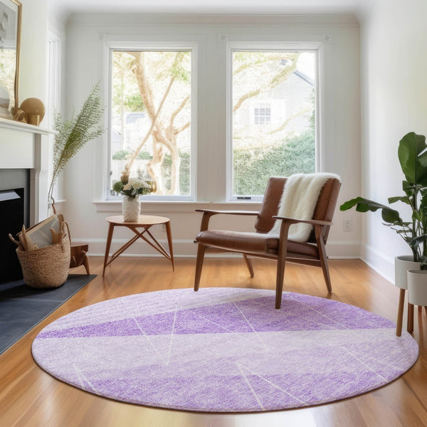 HomeRoots 8' Stylish Lavender & Ivory Round Rug - Washable, UV-Protected, Modern Geometric Design for Any Room 657026