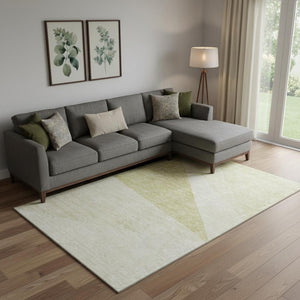 HomeRoots 8' X 10' Wheat & Ivory Geometric Area Rug - Washable, UV Protected, Pet-Friendly for Modern Homes 657051