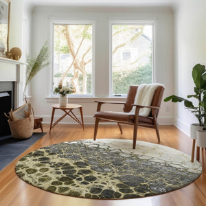 HomeRoots 8' Beige Gray Ivory Abstract Washable Round Rug – Durable, Stain-Resistant, UV Protected Design 657062