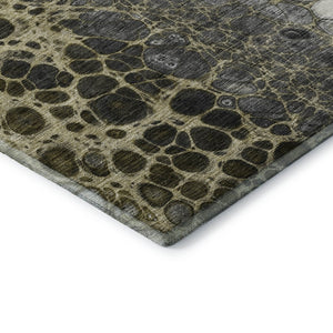 HomeRoots 8' X 10' Washable Abstract Area Rug in Beige, Gray & Ivory - Durable UV Protected Design for High-Traffic Areas 657063