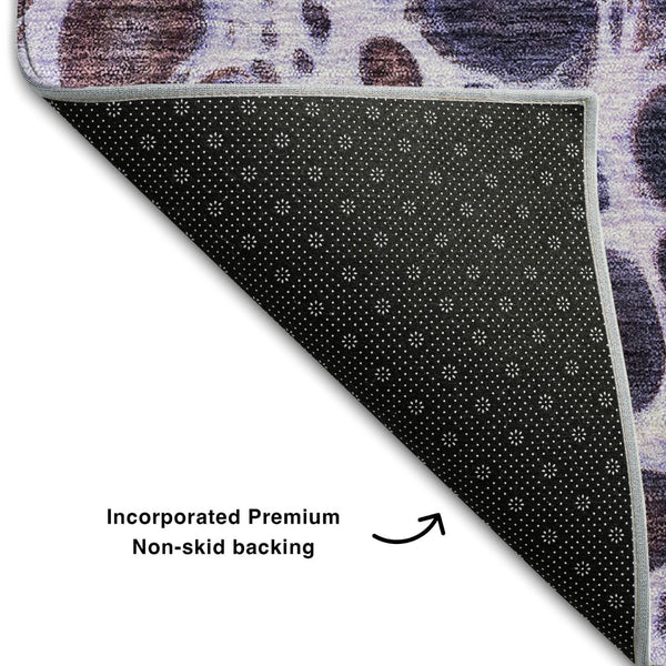 HomeRoots 8' Purple And Ivory Abstract Round Rug - Washable, UV Protected, Non-Slip for Modern Living Spaces 657086