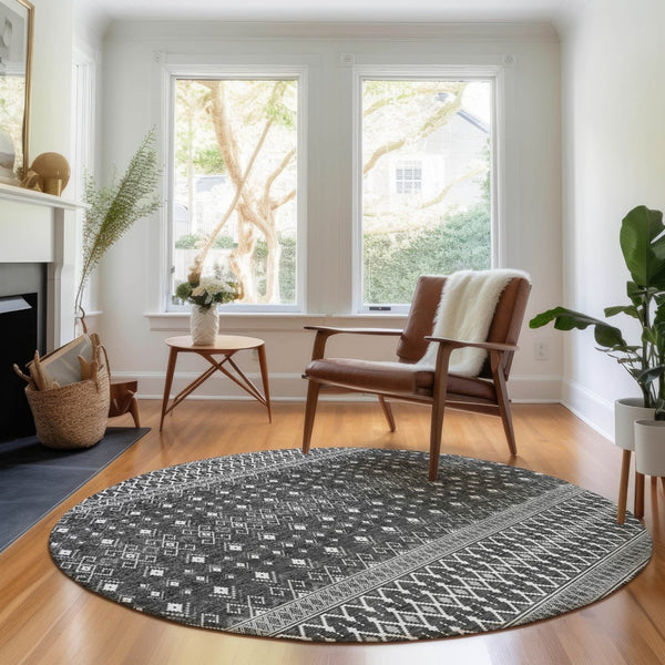 HomeRoots 8' Gray and Silver Tribal Round Rug: Stylish, Washable, UV-Protected, Perfect for Homes with Kids & Pets 657116