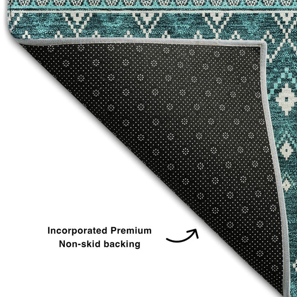 HomeRoots 8' Teal And Ivory Tribal Round Rug - Durable, UV-Protected, Stain-Resistant for Stylish Living Spaces 657140