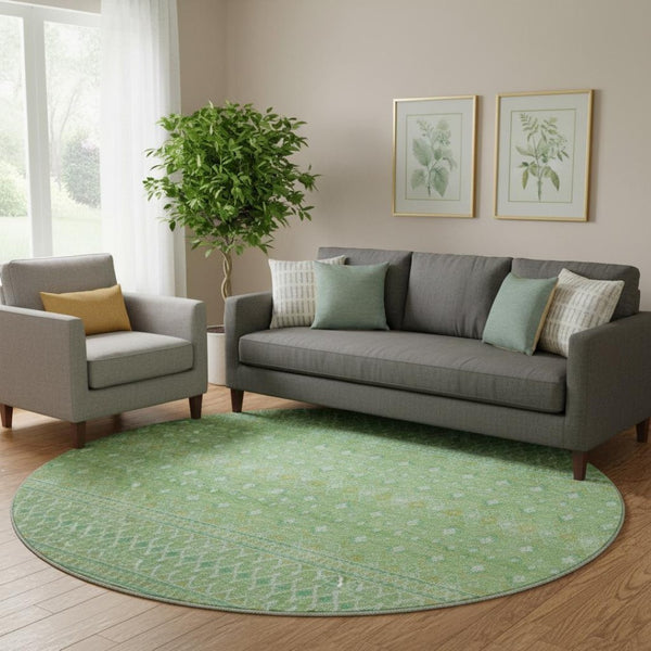 HomeRoots 8' Artichoke Green Tribal Round Rug - Washable, UV Resistant, Durable Polyester for Any Space 657146