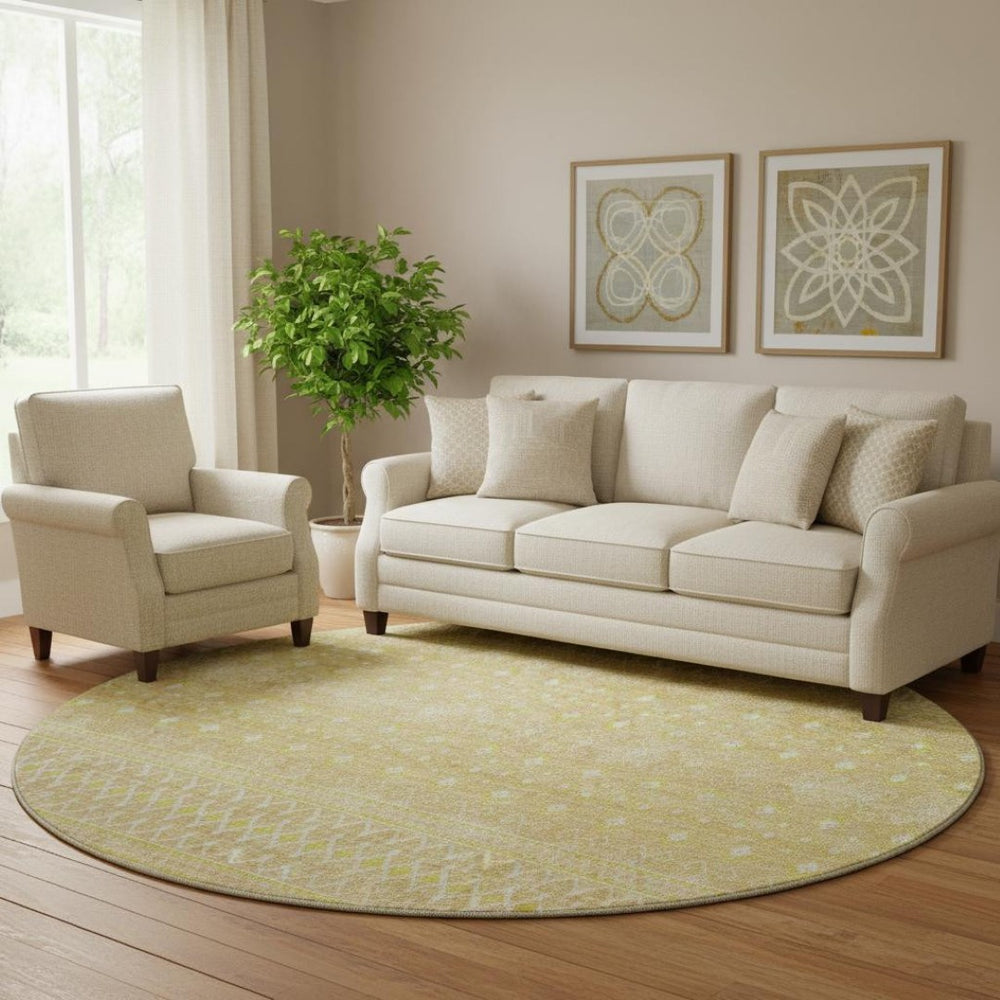 HomeRoots 8' Gold and Ivory Tribal Round Rug - Washable, UV-Protected, Stain-Resistant for High Traffic Areas 657170