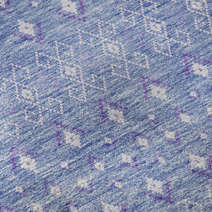 HomeRoots 8' Sky Blue Tribal Round Rug - Washable, UV Protected, Stain-Resistant for Indoor & Outdoor Use 657182