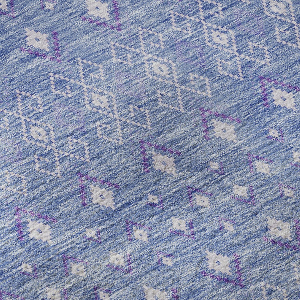 HomeRoots 8' Sky Blue Tribal Round Rug - Washable, UV Protected, Stain-Resistant for Indoor & Outdoor Use 657182