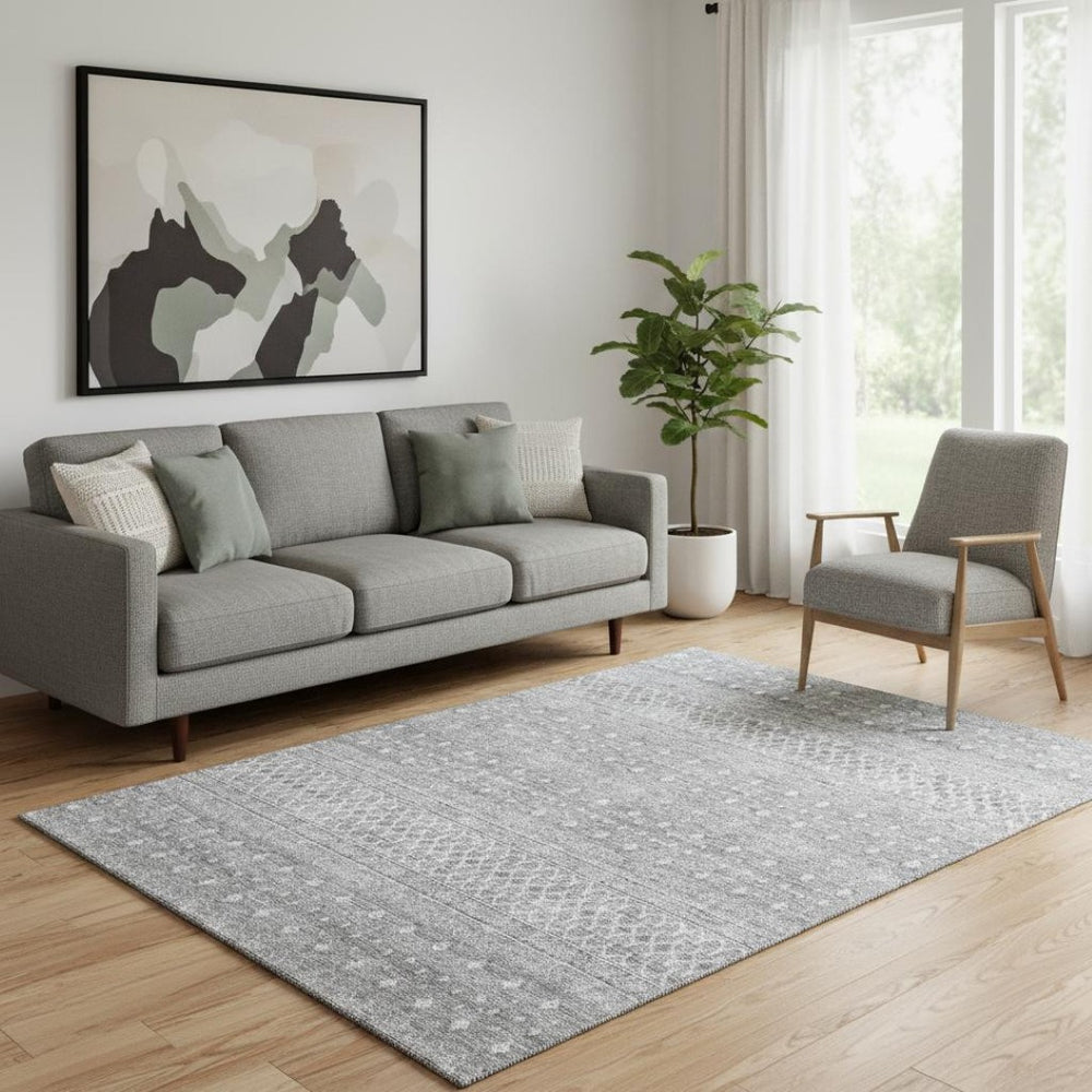 HomeRoots 5' X 8' Silver And Gray Tribal Washable Area Rug – Durable, Stain-Resistant, UV-Protected Design! 657193
