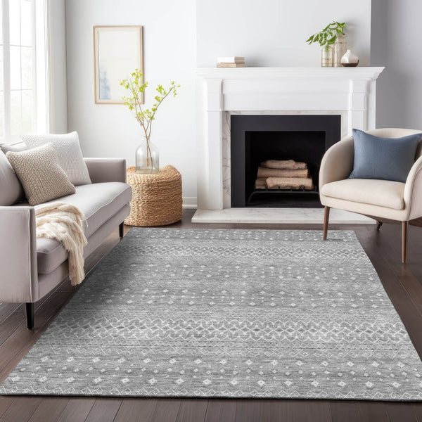 HomeRoots 8' X 10' Stylish Silver & Gray Tribal Area Rug – Washable, UV Protected, Stain Resistant for Homes 657195