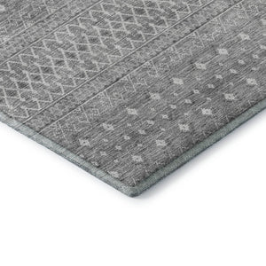 HomeRoots 8' X 10' Stylish Silver & Gray Tribal Area Rug – Washable, UV Protected, Stain Resistant for Homes 657195