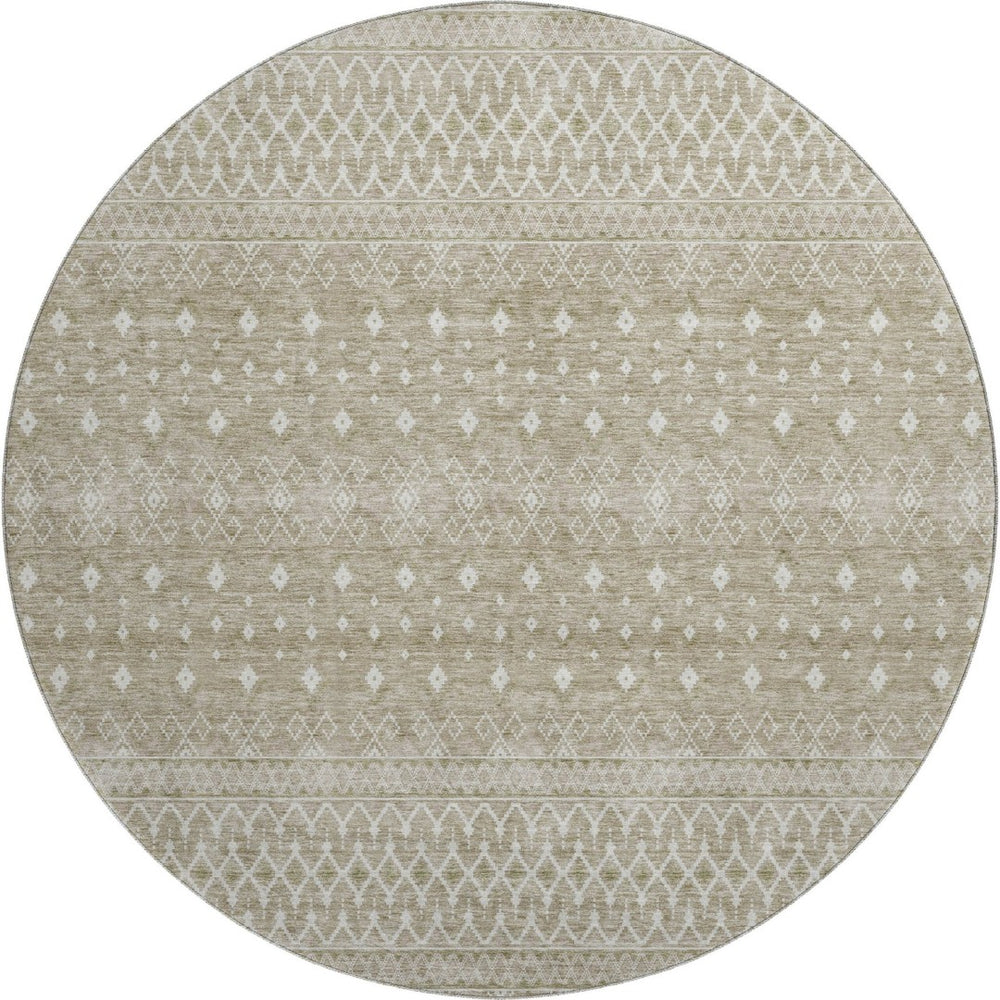 HomeRoots 8' Taupe and Ivory Tribal Round Rug - Stylish, Washable, UV-Protected for High-Traffic Spaces! 657200