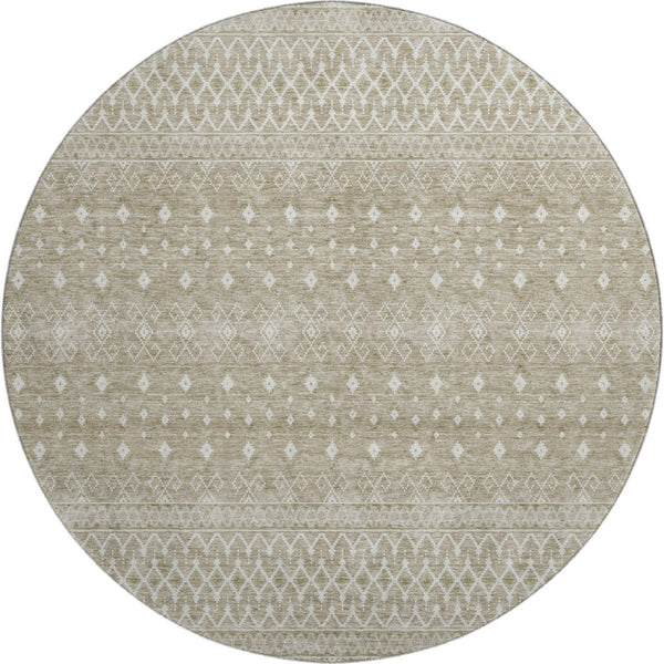 HomeRoots 8' Taupe and Ivory Tribal Round Rug - Stylish, Washable, UV-Protected for High-Traffic Spaces! 657200