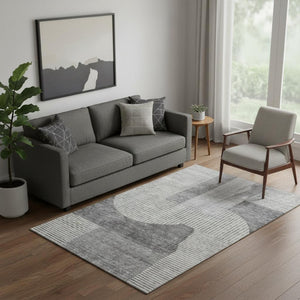 HomeRoots 5' X 8' Gray And Ivory Geometric Area Rug - Modern, Stain-Resistant, UV Protected & Easy Care Solution 657265