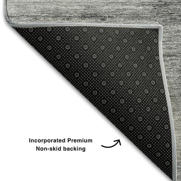 HomeRoots 8' Gray and Silver Floral Round Rug - Stylish, Washable, UV Protected for High-Traffic Spaces! 657302