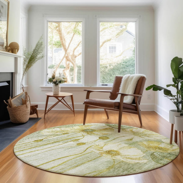 HomeRoots 8' Sage Gold and Ivory Floral Round Rug - Durable, Washable, UV-Protected for Stylish Living Spaces 657320