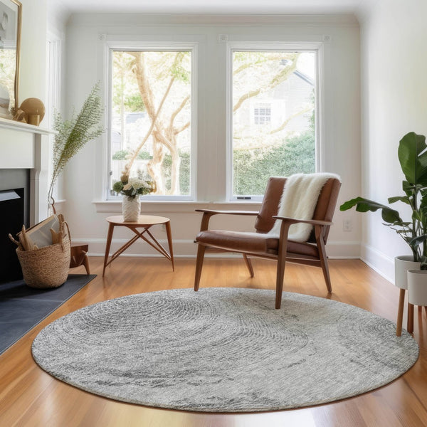 HomeRoots 8' Gray and Silver Woodland Lodge Washable Round Rug - Stylish, Durable, UV-Protected for Any Space 657392