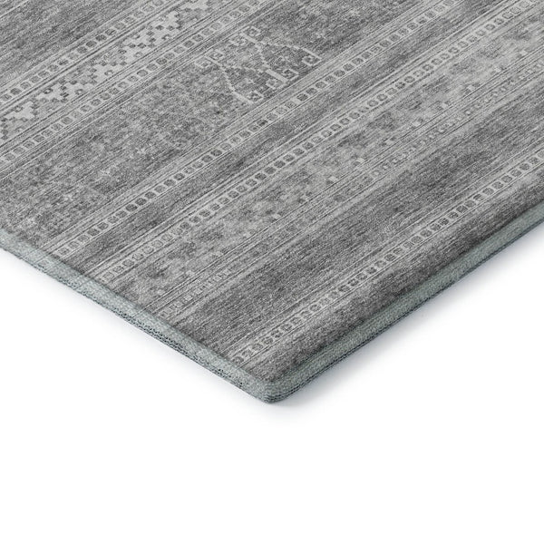 HomeRoots 8' X 10' Southwestern Washable Area Rug in Silver & Gray - Durable, Stain-Resistant, UV-Protected Design 657453
