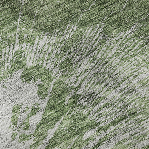 HomeRoots 8' Artichoke Green & Ivory Abstract Round Rug - Washable, UV-Protected, Pet-Friendly Design! 657536