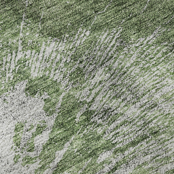 HomeRoots 8' Artichoke Green & Ivory Abstract Round Rug - Washable, UV-Protected, Pet-Friendly Design! 657536