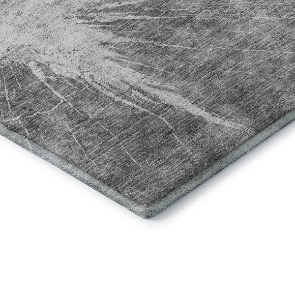 HomeRoots 8' Gray and Silver Abstract Washable Round Rug – Modern, UV-Protected, Family-Friendly Decor Piece 657548