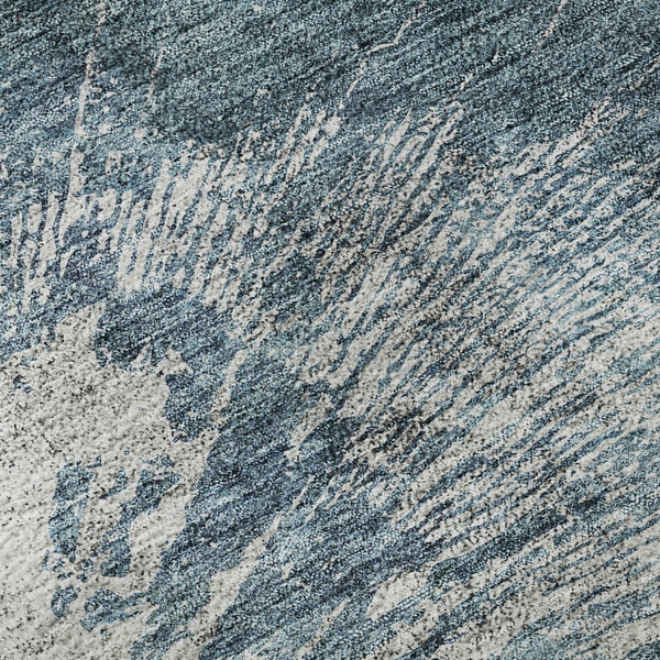 HomeRoots 8' Teal and Ivory Abstract Round Rug - Durable, Washable Design with UV Protection for High-Traffic Areas 657560