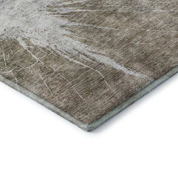 HomeRoots 8' Taupe and Ivory Abstract Round Rug – Washable, Durable, Stylish, UV-Protected for Busy Homes! 657566