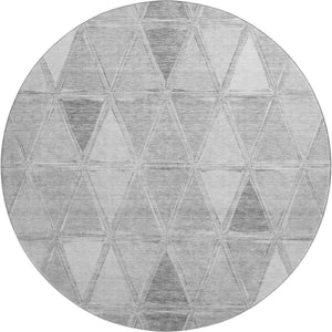 HomeRoots 8' Gray & Silver Geometric Round Rug - Washable, UV Protected, Durable for Modern Spaces & Families 657632