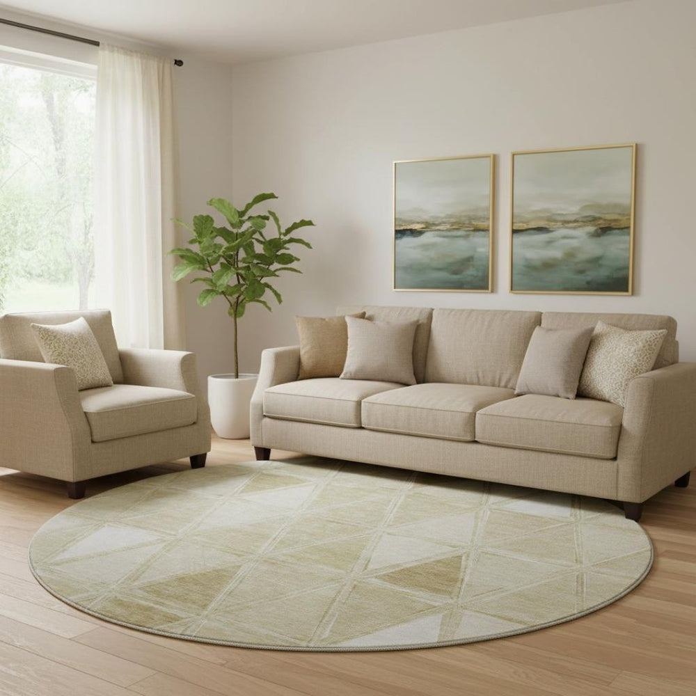 HomeRoots 8' Khaki Geometric Round Rug - Washable, UV Protected, Stain Resistant for Modern Homes with Pets 657638