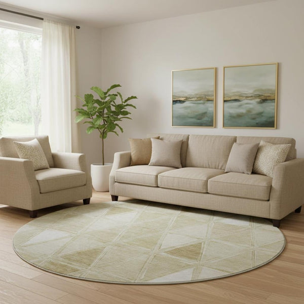 HomeRoots 8' Khaki Geometric Round Rug - Washable, UV Protected, Stain Resistant for Modern Homes with Pets 657638