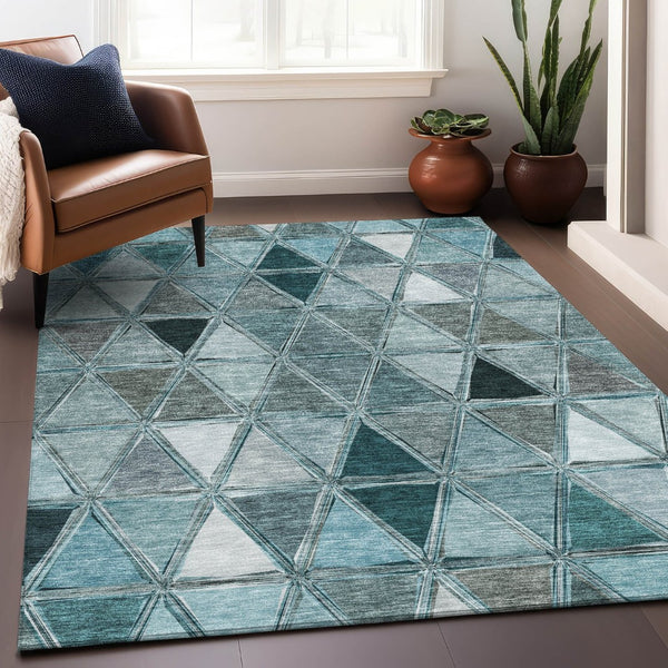 HomeRoots 5' Teal Gray and Ivory Geometric Area Rug - Washable, Stain Resistant, UV Protected for Busy Homes 657649