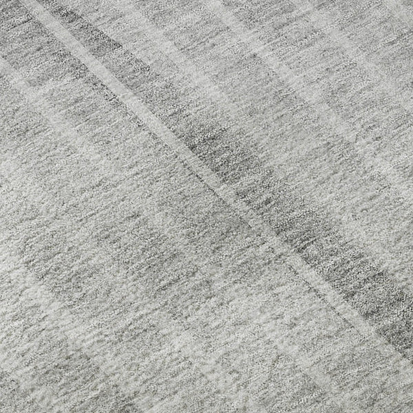 HomeRoots 5' X 8' Gray And Ivory Striped Washable Area Rug – UV Protected, Stylish, Durable, Easy-Care Design! 657673